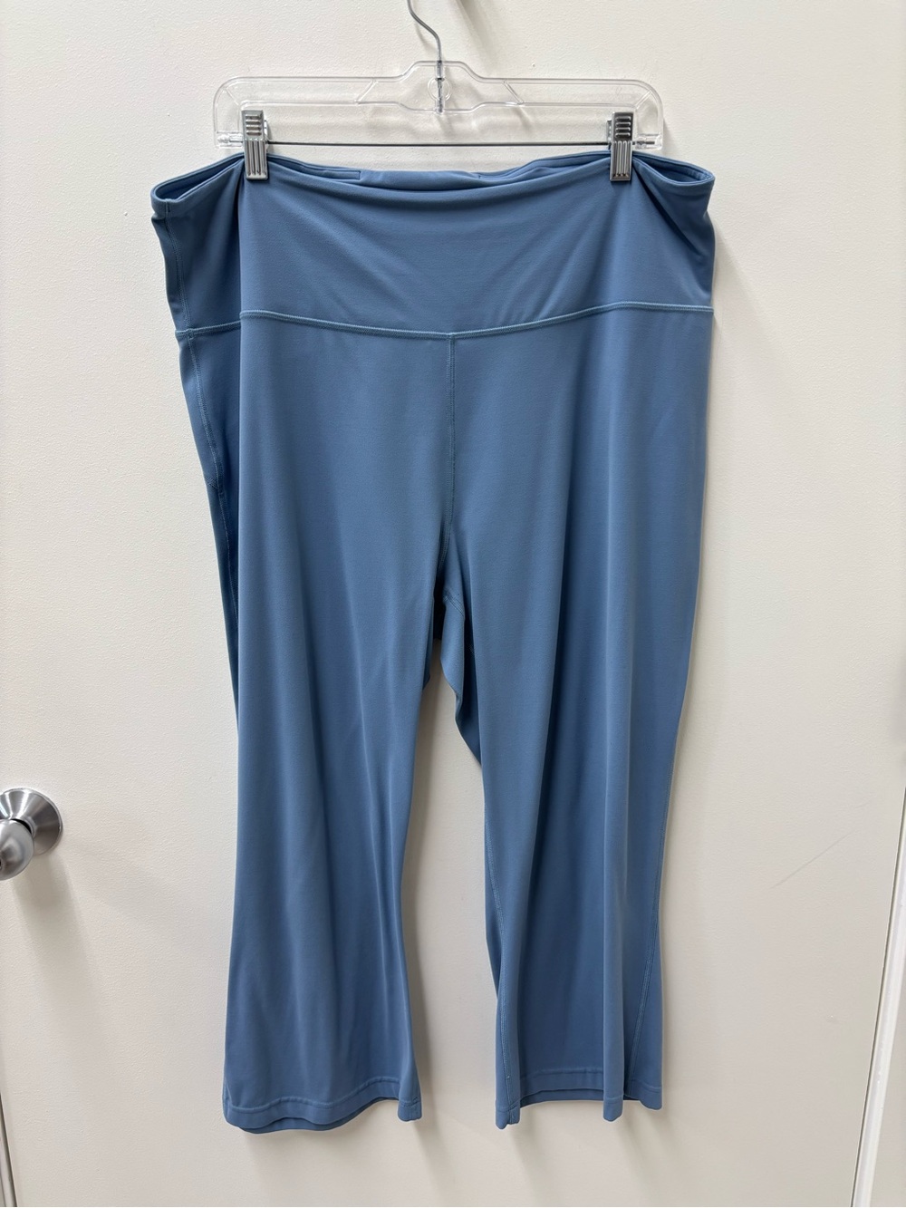 lululemon athletica Dusty Blue High Rise Crop Leggings